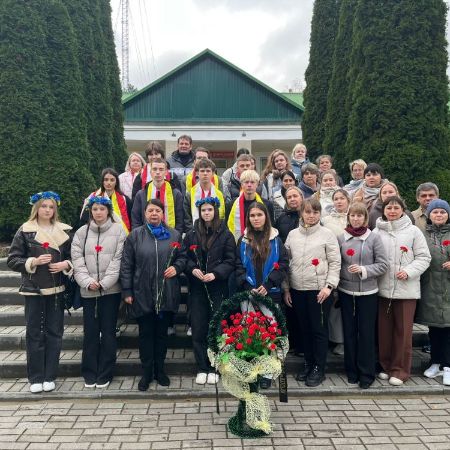 WhatsApp Image 2025-10-25 at 00.01.52