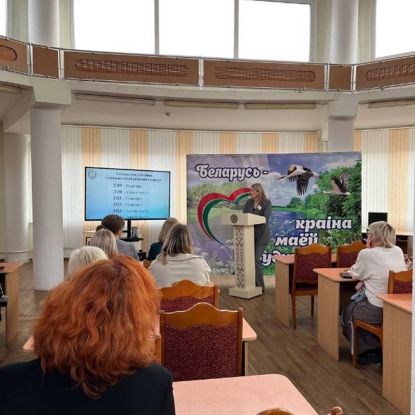 photo_5460667299431316935_y