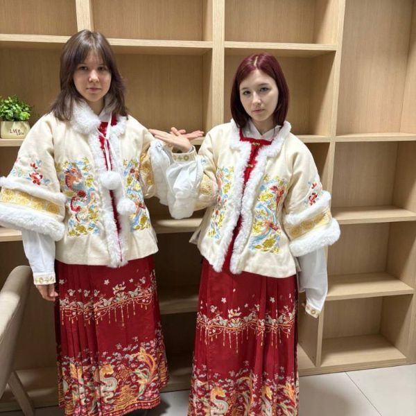 photo_5429652219604176264_y