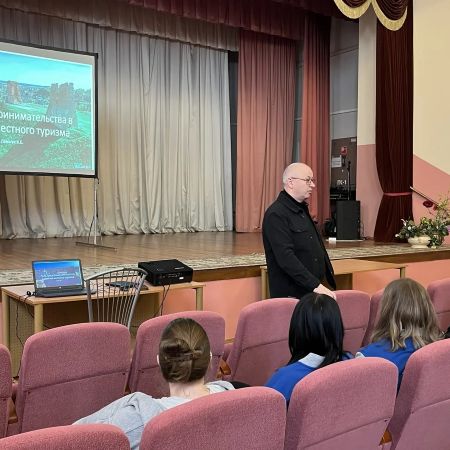 01a9a695-927c-4796-8c3a-210bb56caf7e