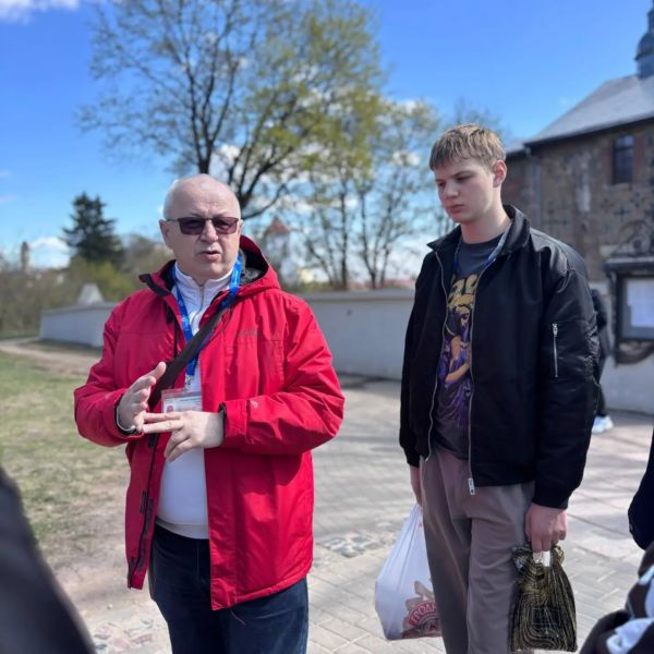 395cdd93-093e-4650-9b7e-becbc74ffd9a