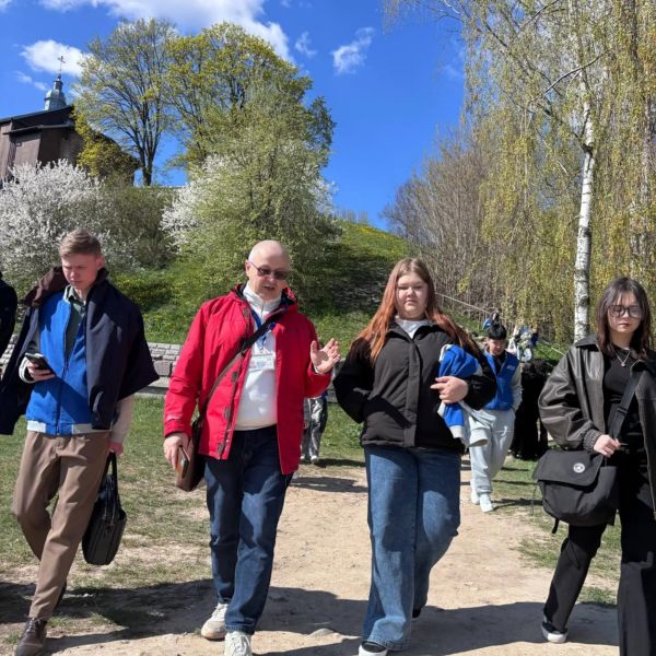 d75f3c9b-2ee4-4352-8cfe-7eecb9b68790