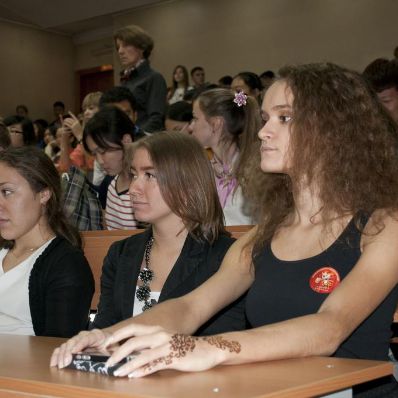 29.09.2015 - Концерт студенческого ансамбля Даляньского университета иностранных языков